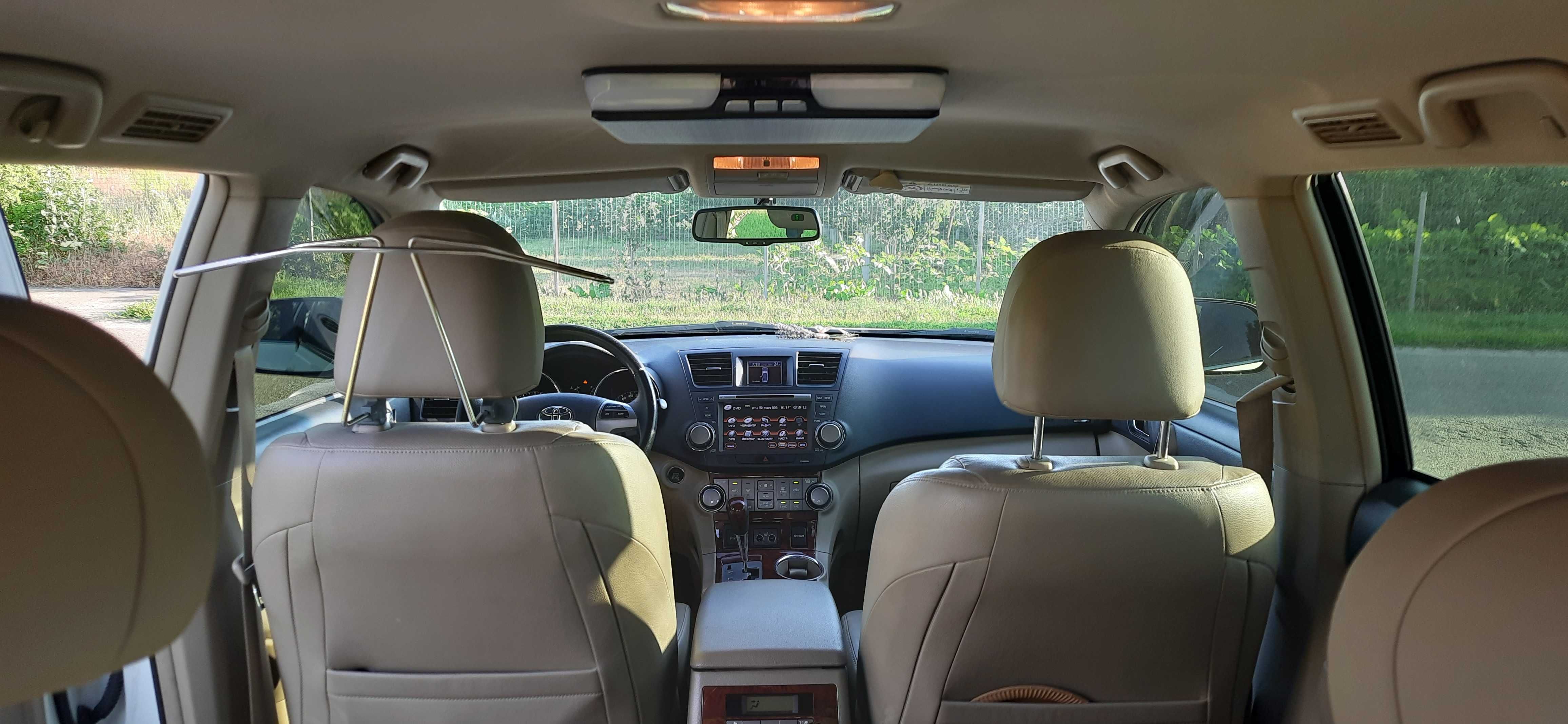 Toyota Highlander 2013