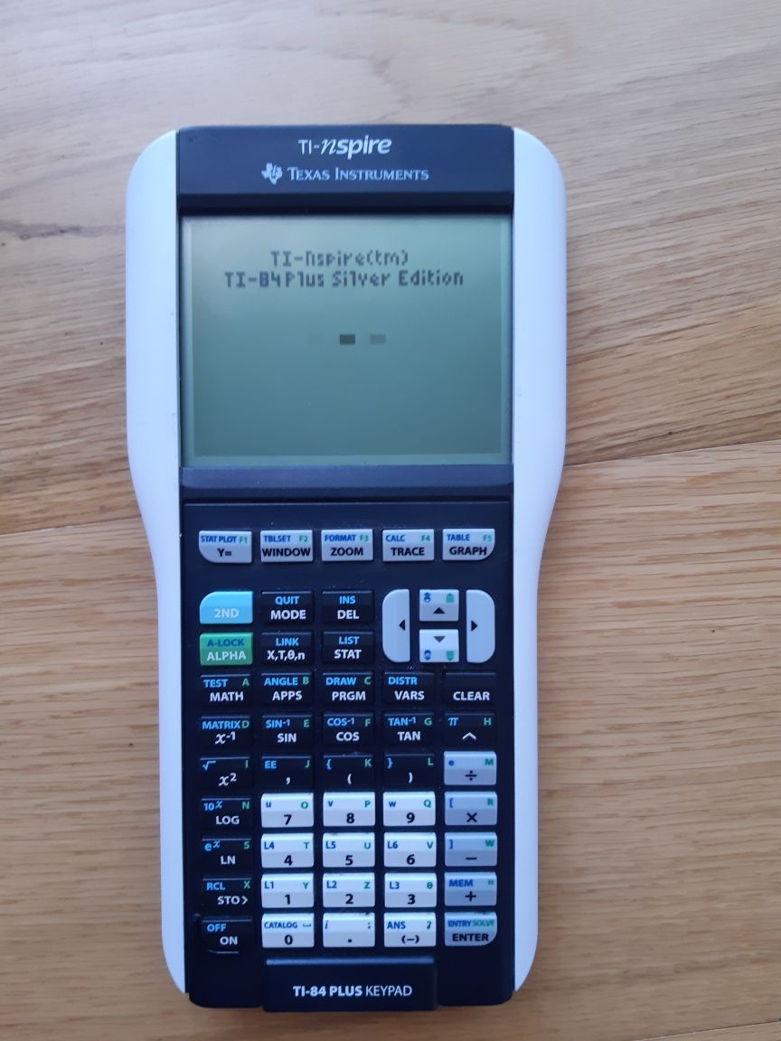 Calculadora TI-nspire TI-84 PLUS Silver Editon