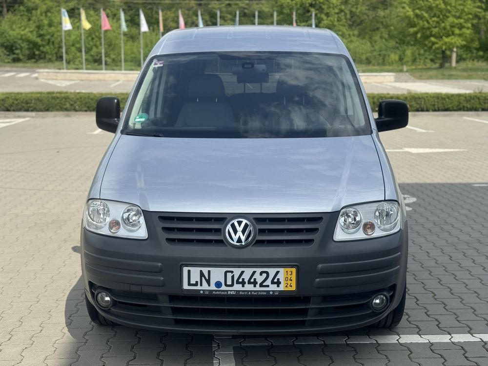 VOLKSWAGEN CADDY LIFE. Фольцваген Кадді MPI LIFE Свіжо пригнаний!