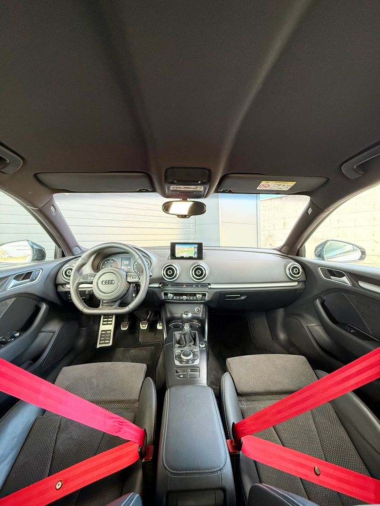 Audi A3 limousine SLine LooK RS3