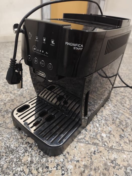 Delonghi magnifica