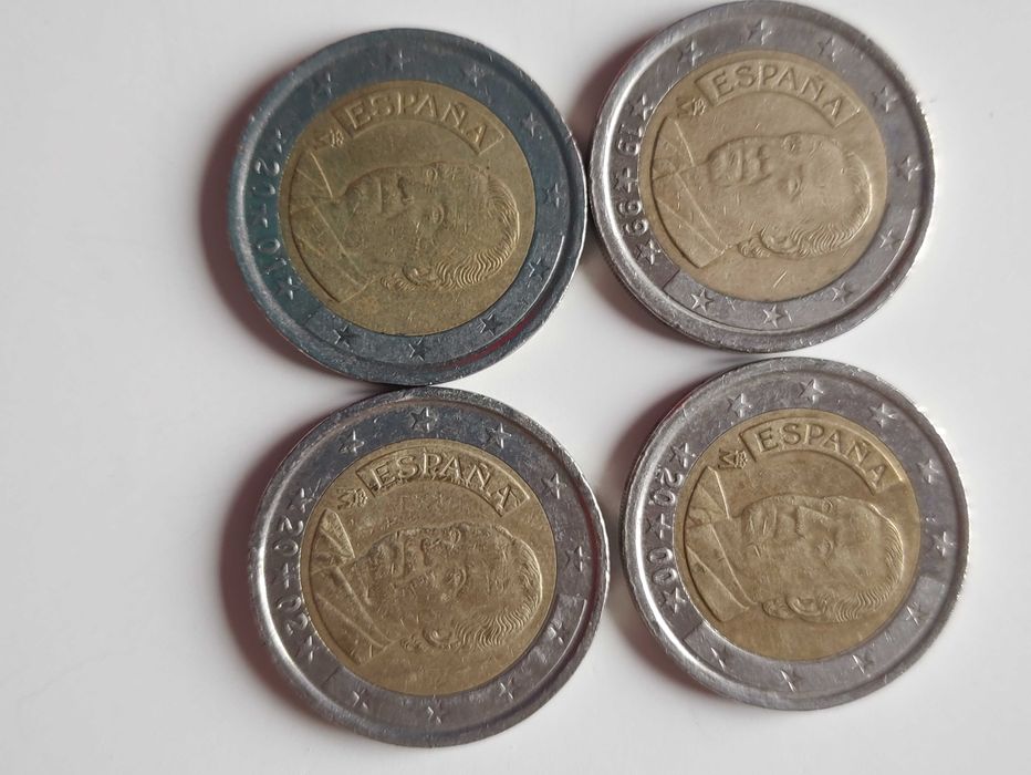 Vendo mais de 600 moedas de euro