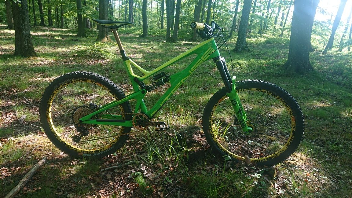 Intense tracer rower enduro