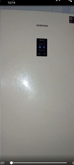 Продам холодильник Самсунг.