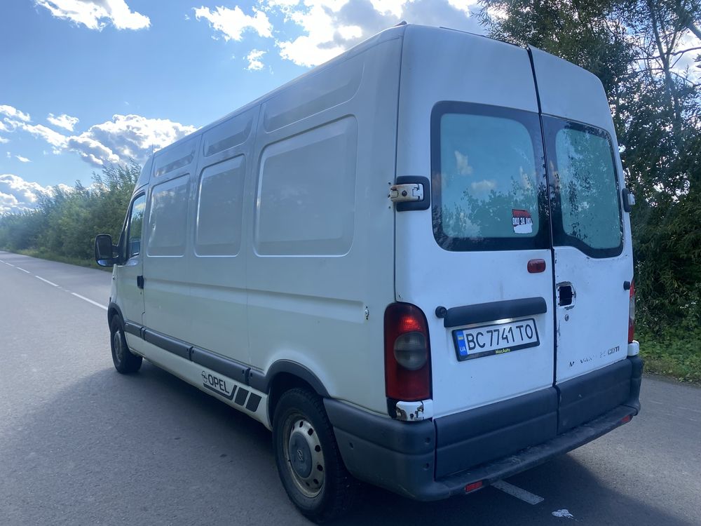 Вантажний бус 3.5 т