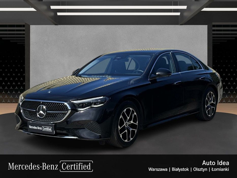 Mercedes-Benz Klasa E Kamera 360 / asystent "martwego pola" / DIGITAL LIGHT
