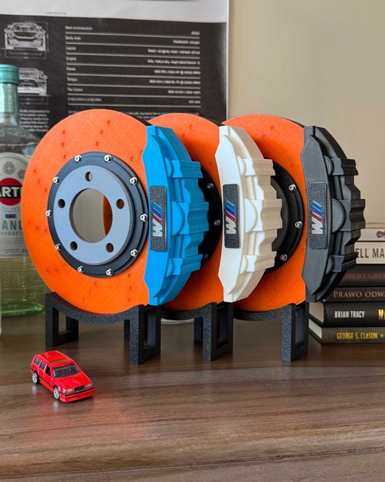 Lampa „tarcza hamulcowa” BMW – idealna dekoracja dla fana aut