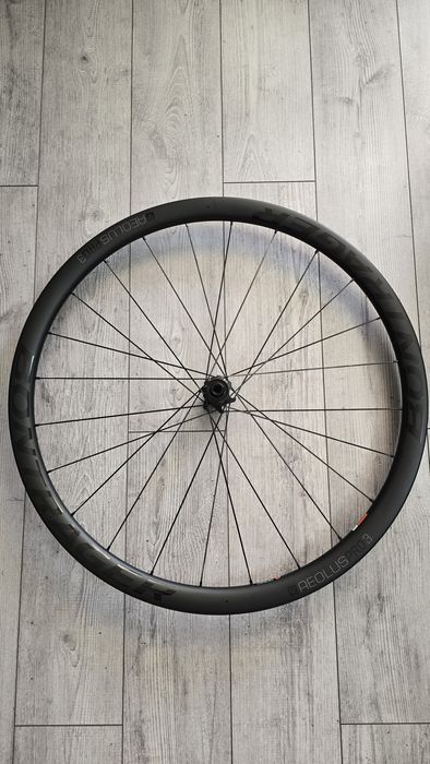 Koła szosowe Bontrager Aeolus Pro 3 karbon