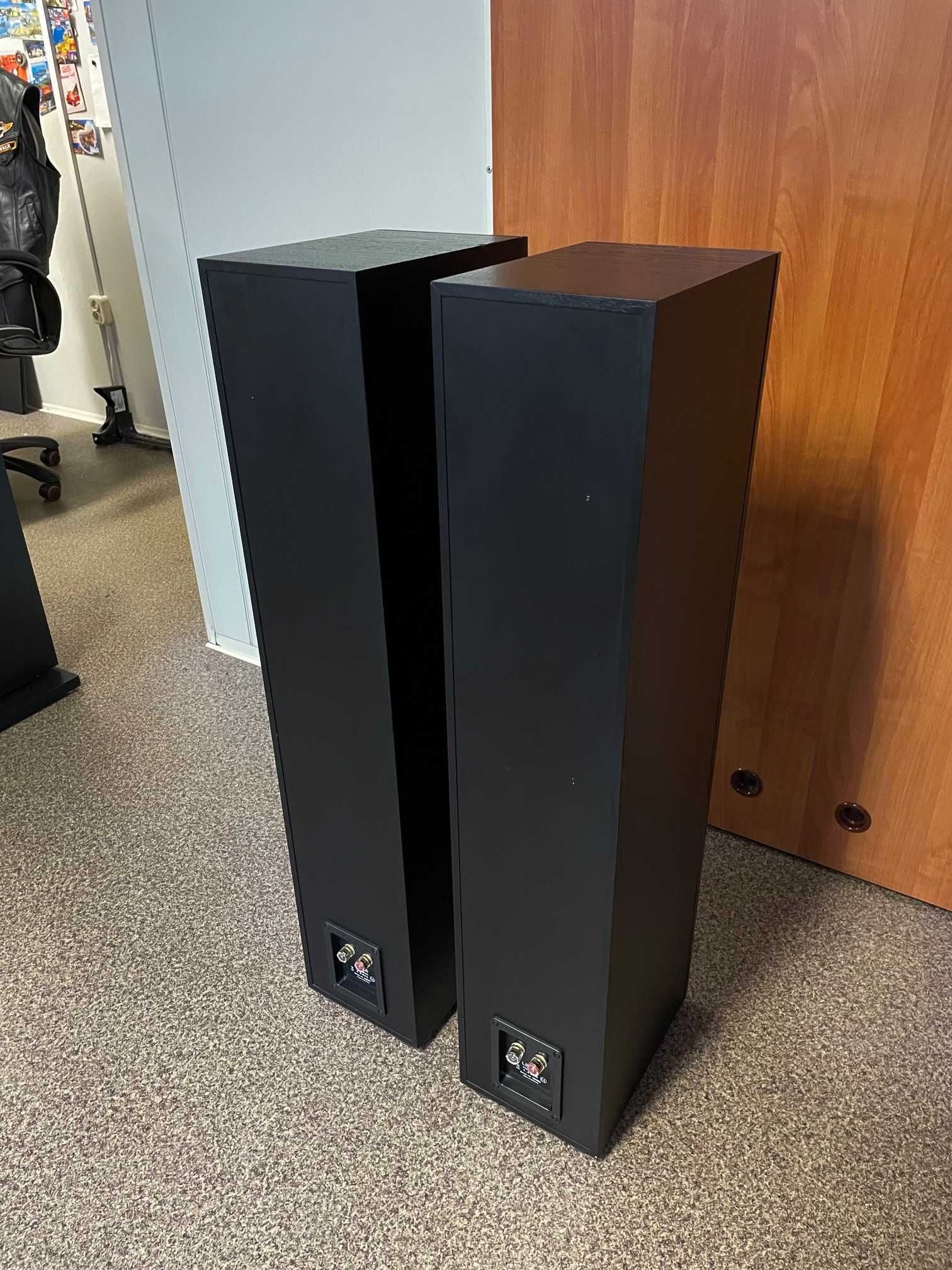 Kolumny podłogowe JBL / CANTON LE700