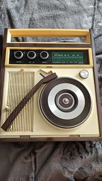 Przenośny gramofon Sears Solid vintage