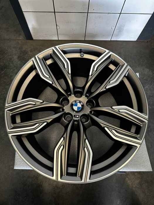 FELGA TYLNA BMW OE 760M 10.0x 20 5x120 ET 41