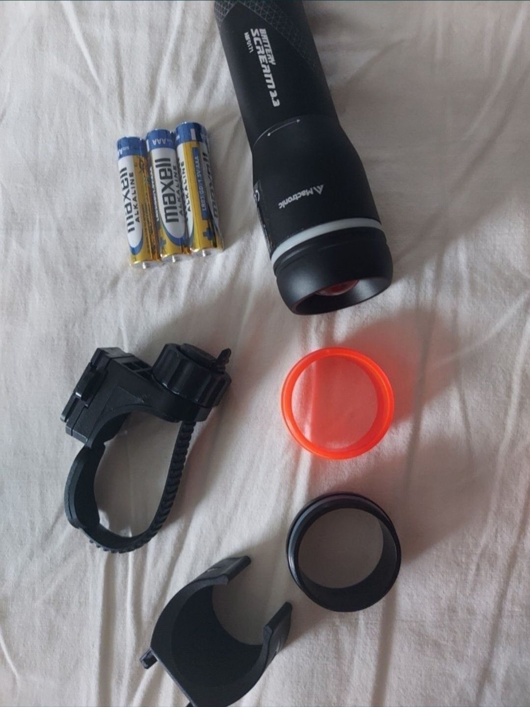 Oświetlenie lampka 600 lumenów rowerowa wodoodporna Mactronic Scream