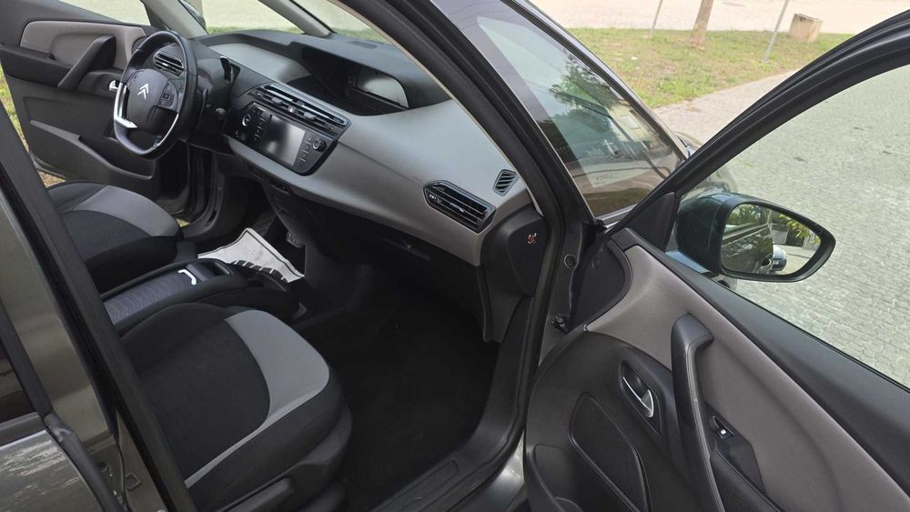 Citroën C4 Grand Picasso II 1.6 HDi / BlueHDi 115
