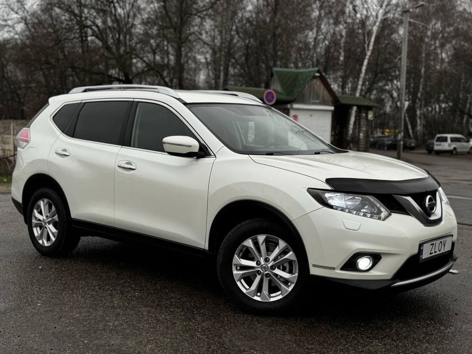 Nissan X-Trail…………….