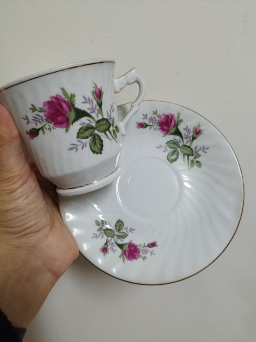 Loiças variadas em 2ª mão