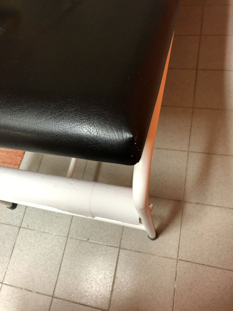 Vendo marquesa preta