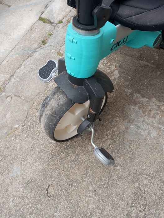 Triciclo para criança