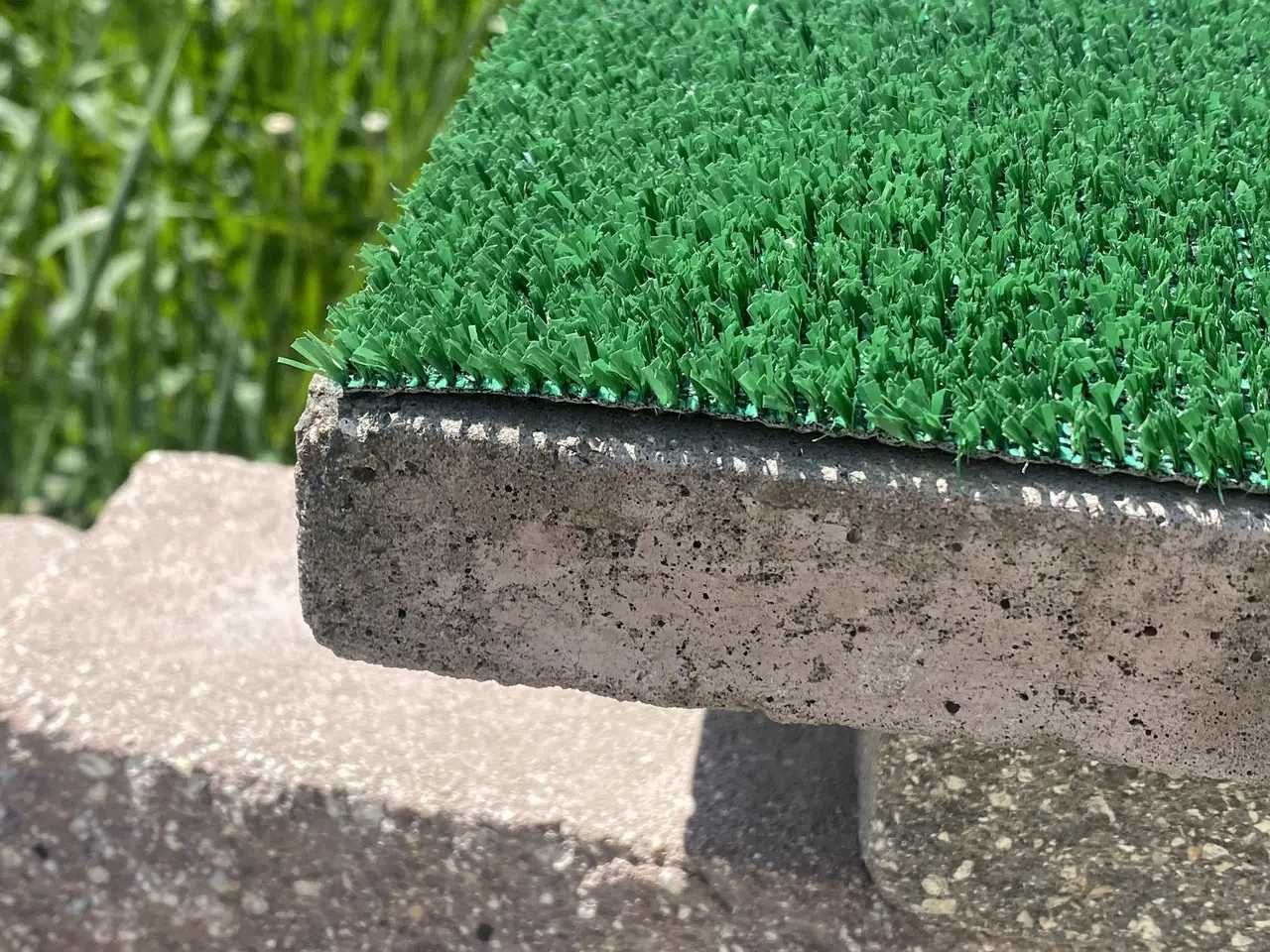 Штучна трава Deco Nurtex Туреччина, штучний газон в рулонах.