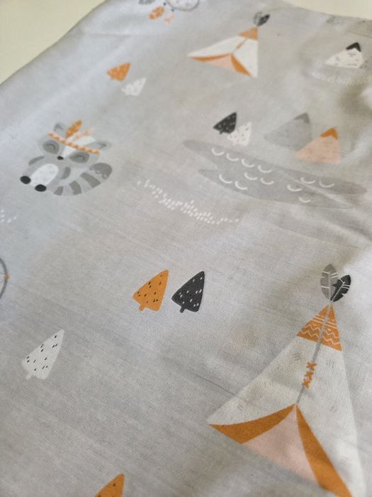 Tkanina bawełna apacze na szarym tle 6mb