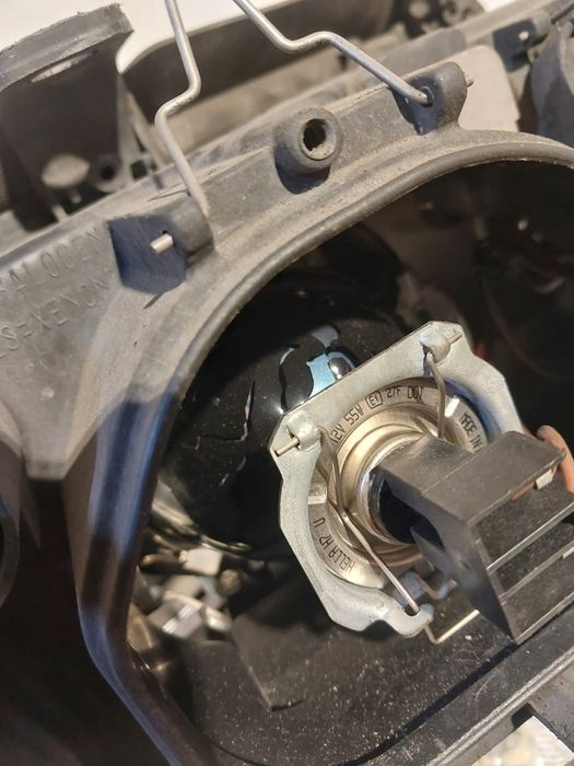Audi a4 b5 lift polift lampa przednia prawa lewa reflektor prawy lewy