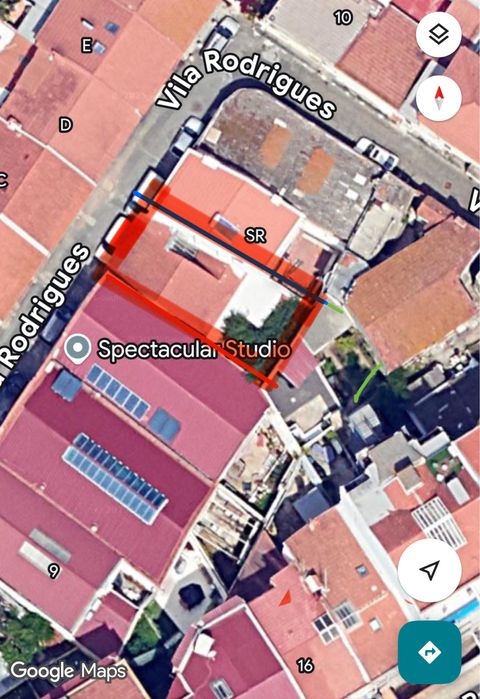 Casa com projeto aprovado para construcao de Loft