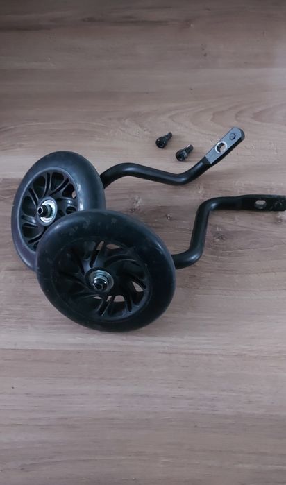 Dodatkowe kółka do rowerka b twin dechatlon
