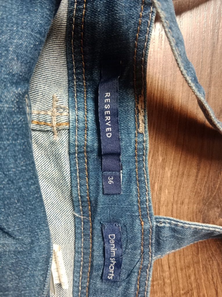 Spodenki  ogrodniczki jeans Reserved r.36