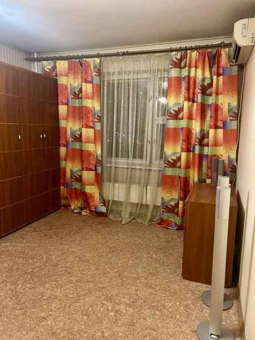 1-кім , поверх 3, газ м. Академгородок