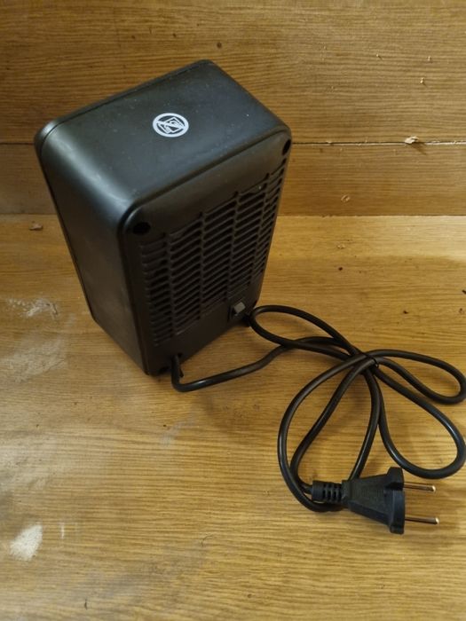 NOWY Mini Grzejnik Ceramiczny 500W TRISTAR PD-5047/8848 - Idealny Stan