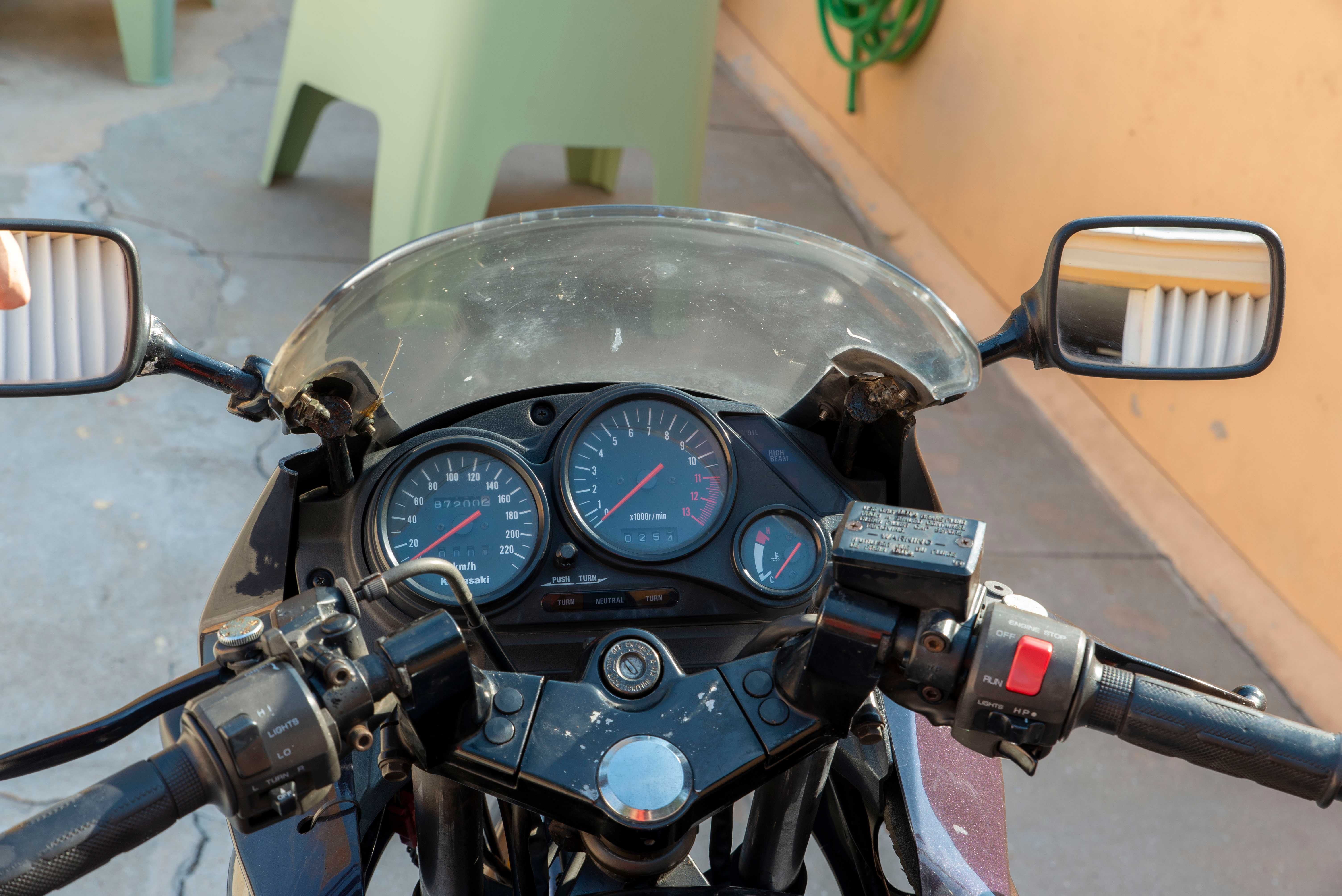 Kawasaki Gpz 500 S 44,1 kW