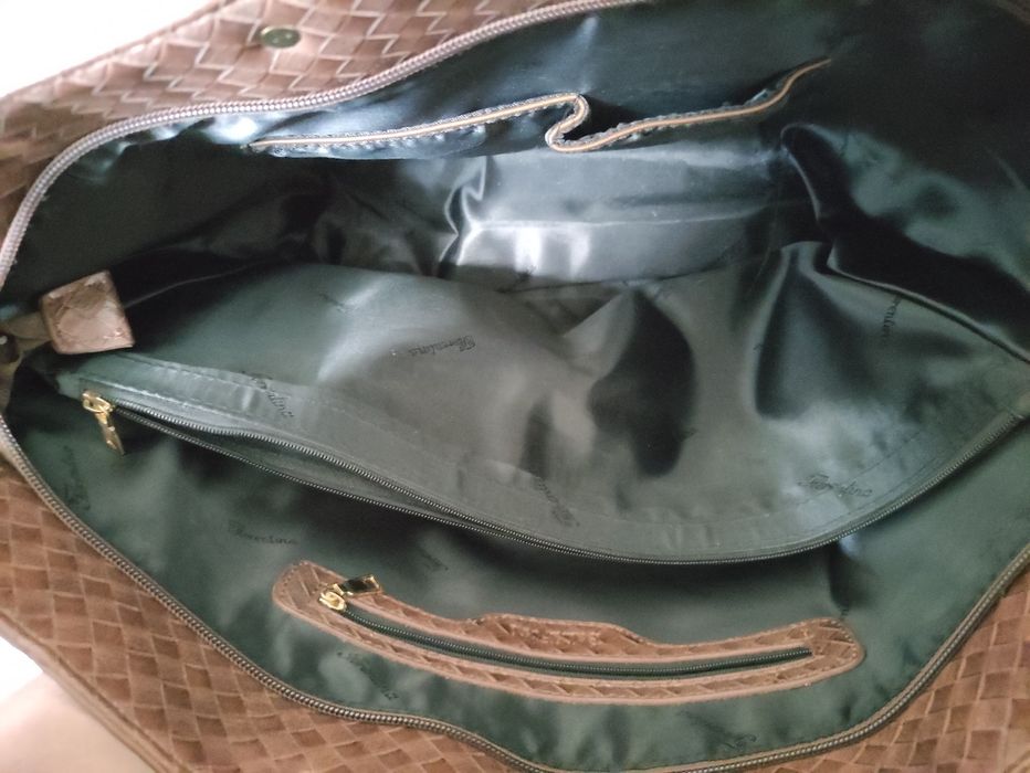 Жіноча сумочка, стан нової