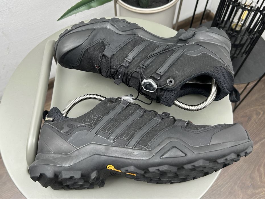 Оригінал! Кросівки Adidas Terrex Gore Tex 42.5 розмір М06023