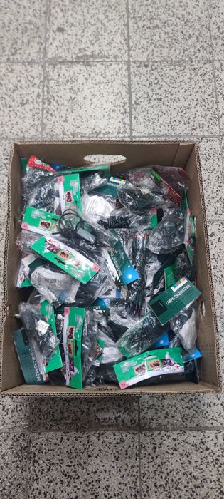 Sprzedam 100 sztuk lampki choinkowe 25 led mix bananowiec Wyprzedaż