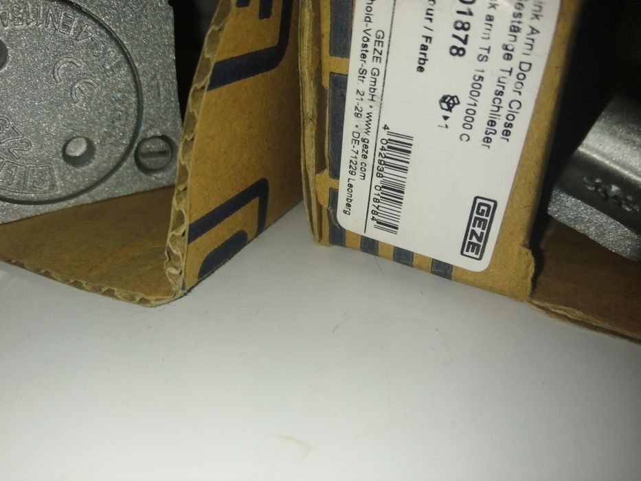 Samozamykacz do drzwi  nowy