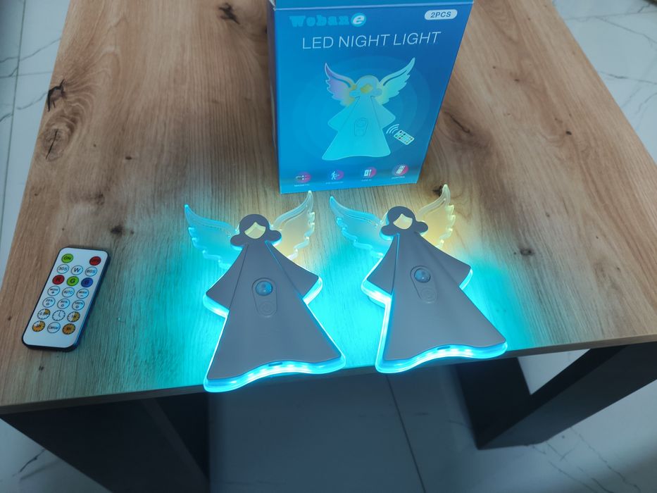 Lampka nocna LED z czujnikiem ruchu