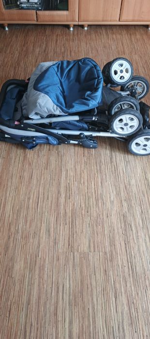 Wózek spacerówka Chicco z ocieplaczem