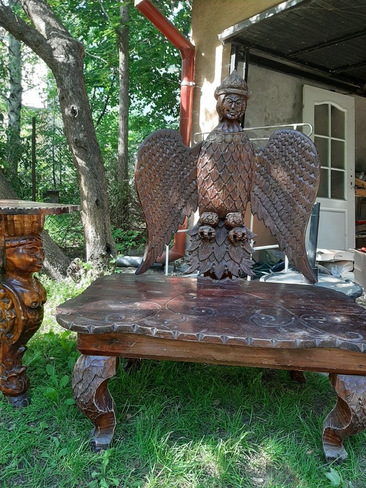Meble nietypowe drewniane,ręcznie robione  dla domów albo restauracji