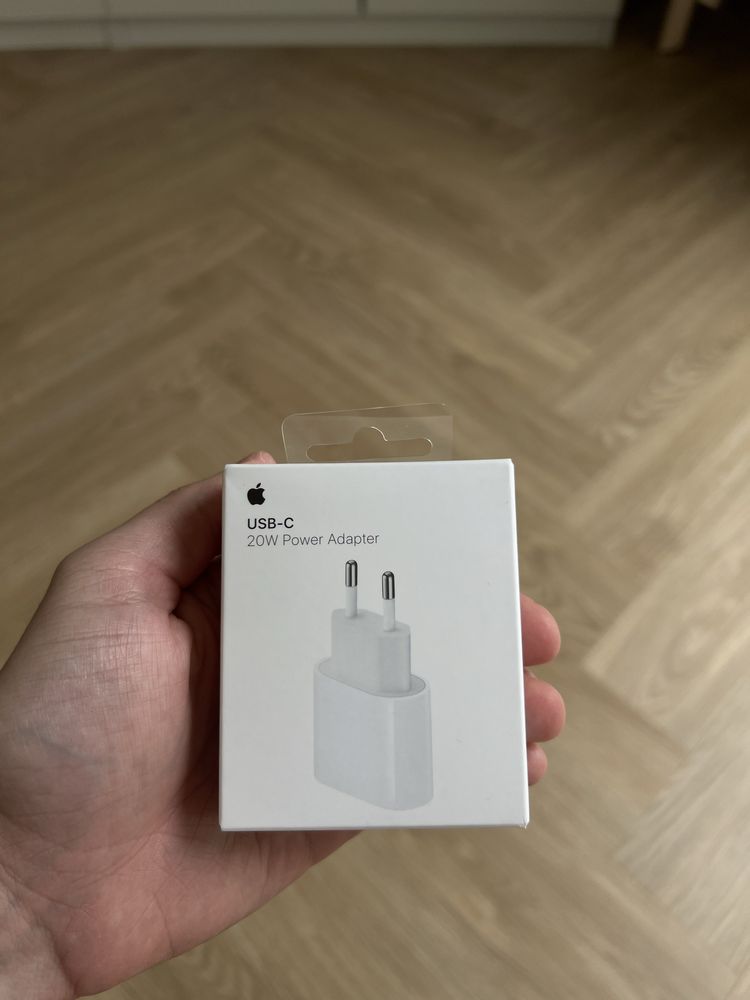 Nowy Oryginalny Apple USB-C 20W power adapter