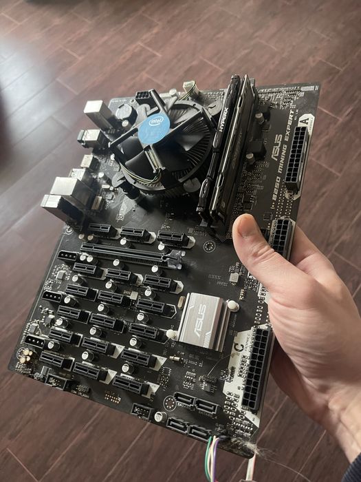 Материнська плата Asus b250 mining expert , 8gb ddr4 , intel i3 7100