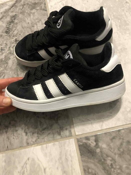 Кросівки adidas 34р.