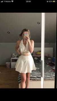 Krótka biała sukienka