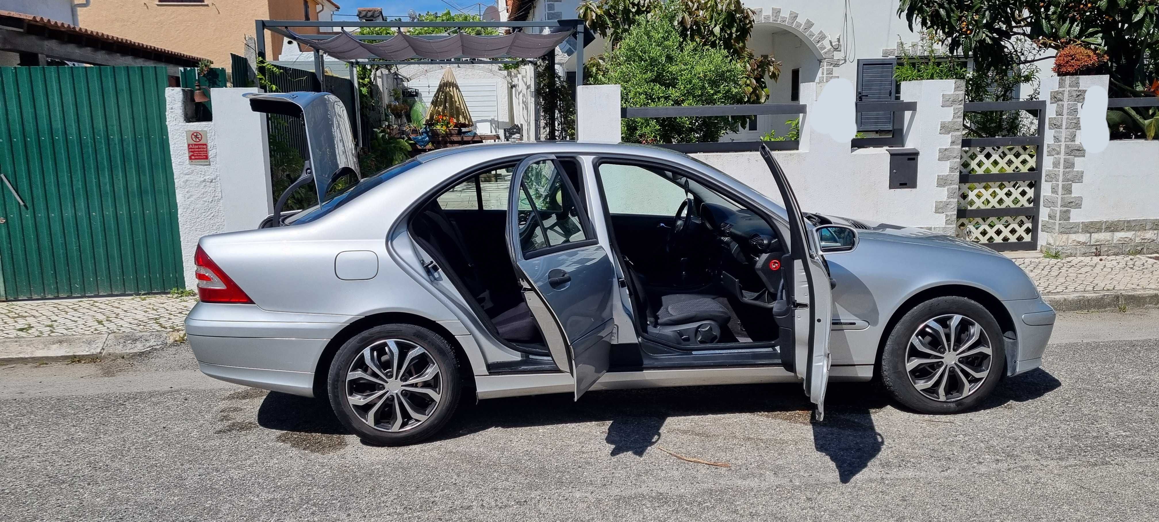 Mercedes-Benz C200 Classic