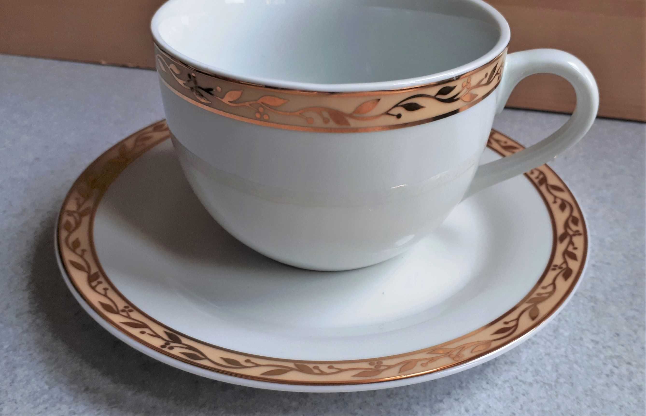 porcelana Dolce Vita komplet do kawy herbaty dwie filiżanki talerzyki