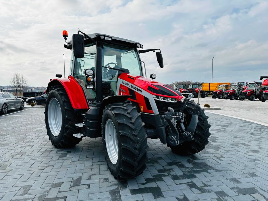Massey Ferguson 5S.105 - EFFICIENT - OKAZJA - Wyprzedaż Rocznika