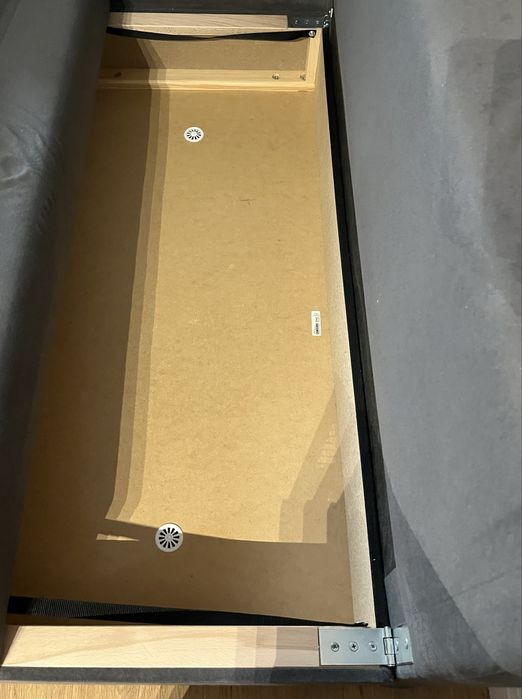 Sprzedam sofę narożną z funkcją spania oraz pojemnikiem na pościel