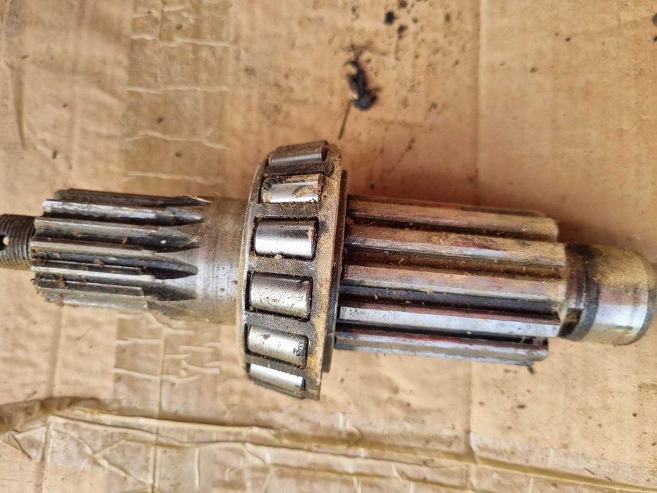 Wałek koła atakującego C360