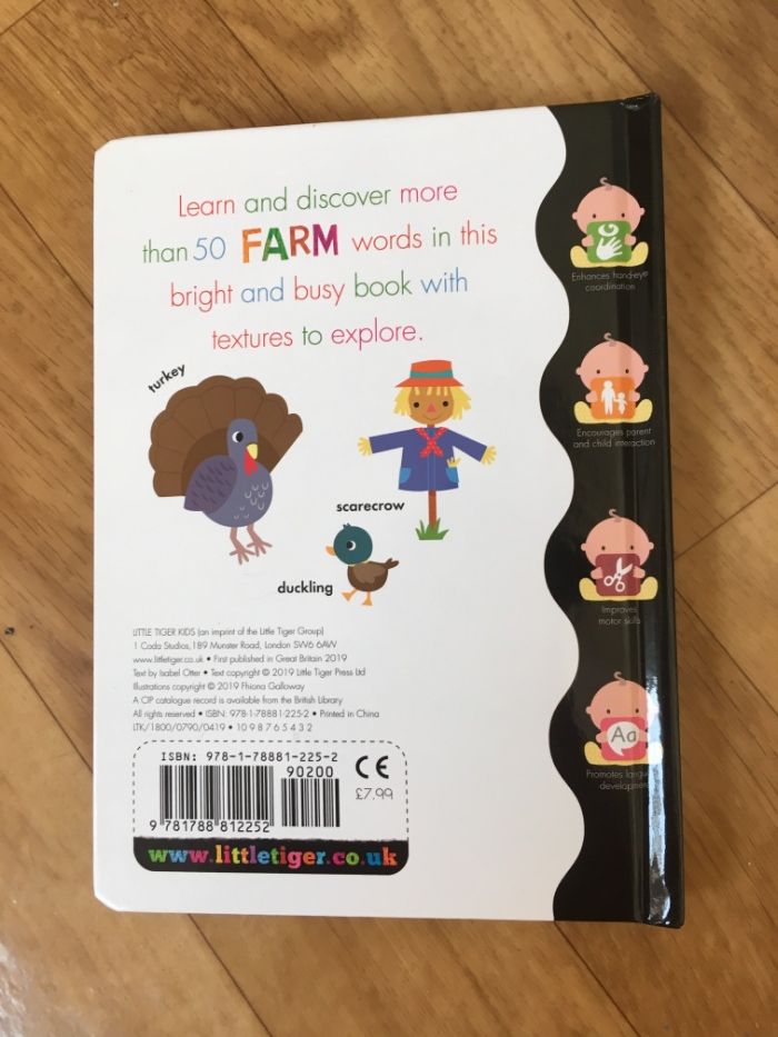 FARM - книжка с текстурами на английском