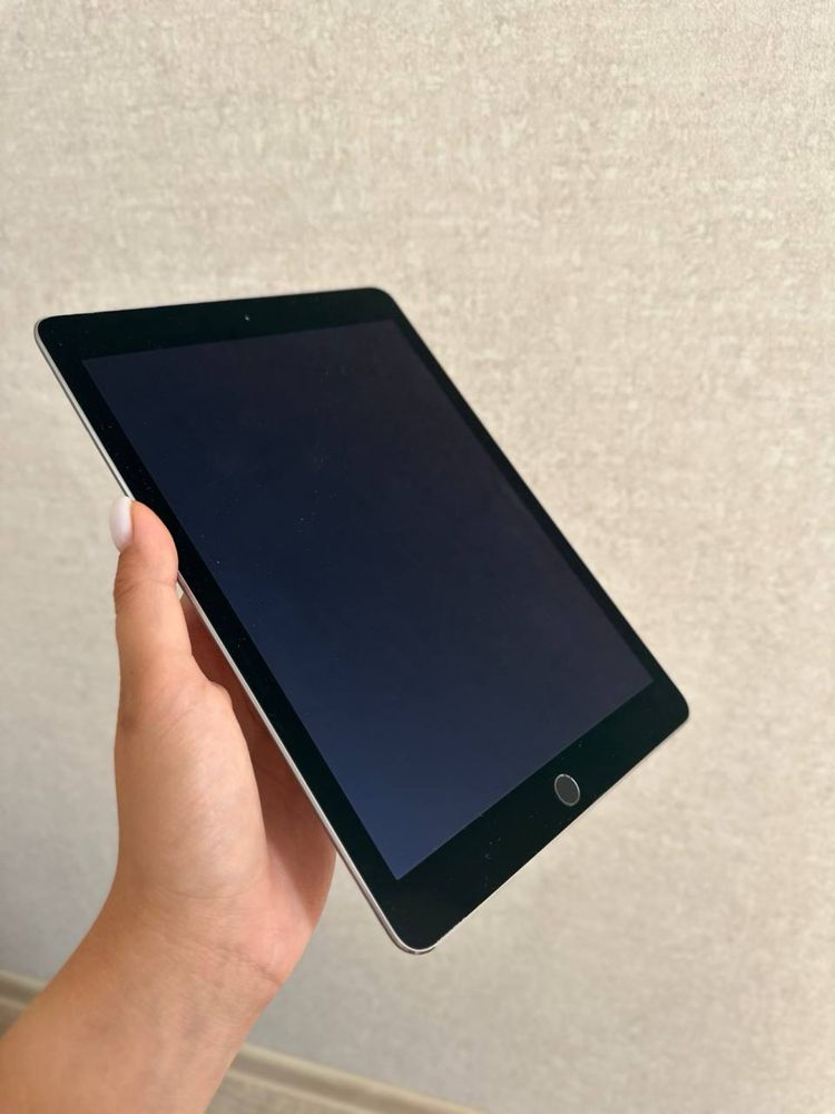 Ipad 5 2017 32GB Space Grey WiFi MDM