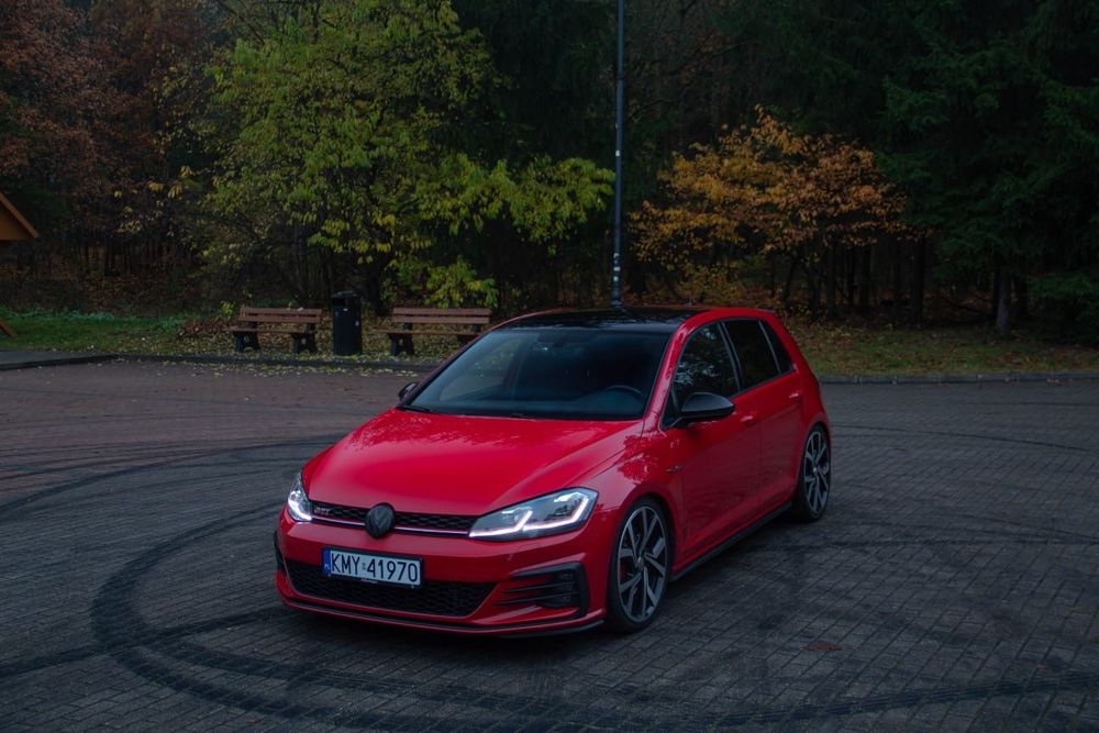 Volkswagen Golf Polski salon, bezwypadkowy, wzorowy stan