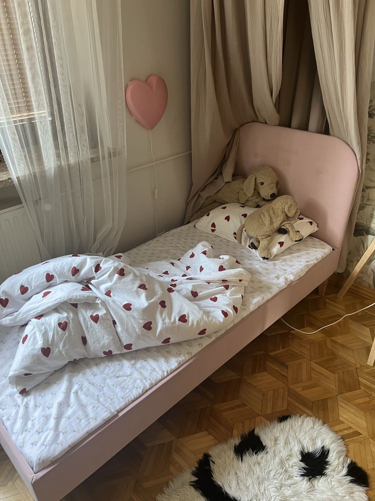 Sprzedam 2 łóżka 80x180 pudrowy róż tapicerowane